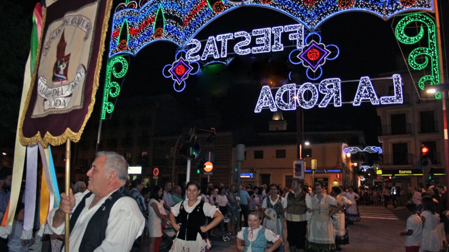 La Roda. Desfile de las fiestas patronales