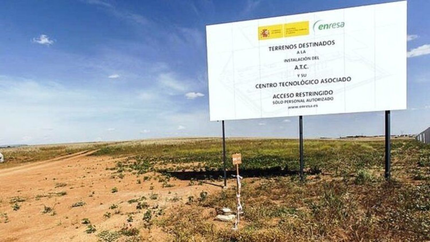 Anuncio de la construcción del ATC en Villar de Cañas, Cuenca.