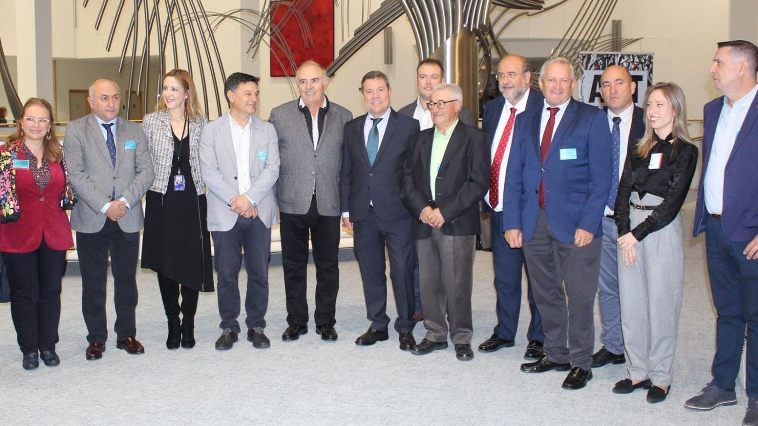 Delegación de Asaja en Bruselas, junto con el presidente de Castilla-La Mancha, Emiliano García-Page.