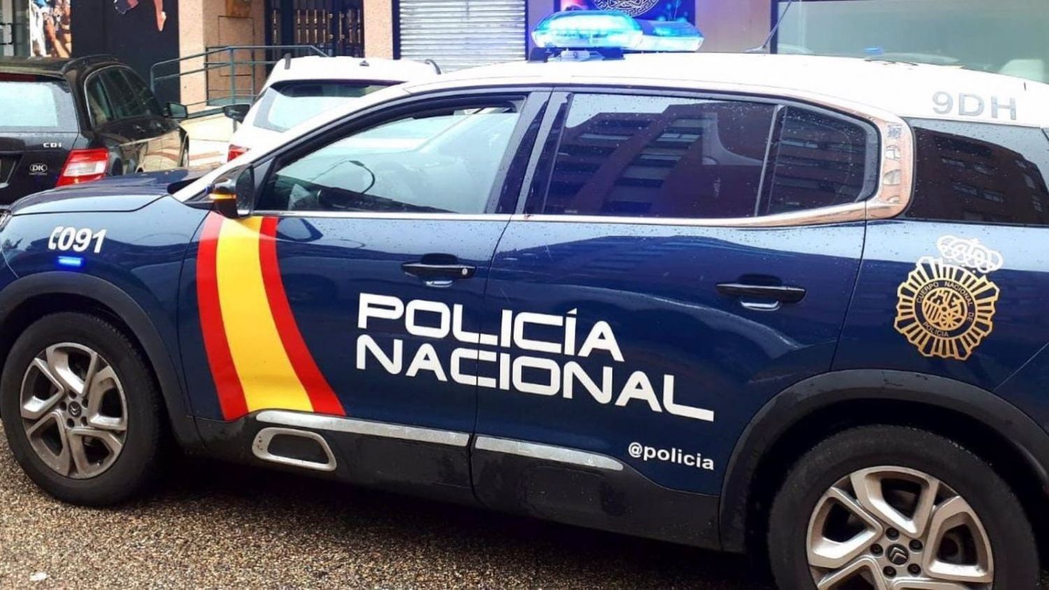 Vehículo de la policía nacional.