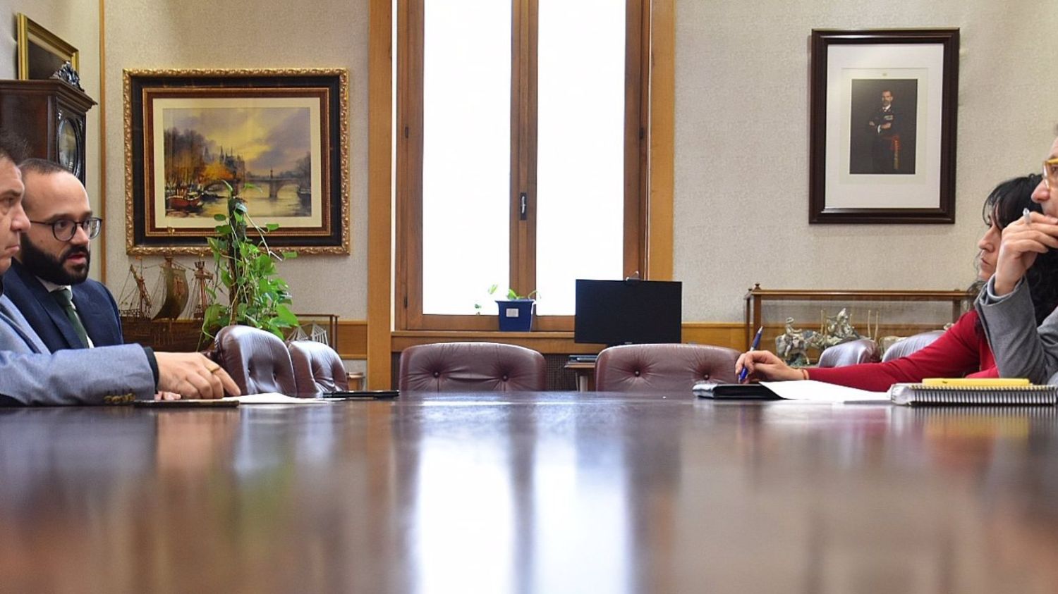 Segunda mesa de trabajo de la Diputación de Albacete para abordar la exclusión financiera en el medio rural.