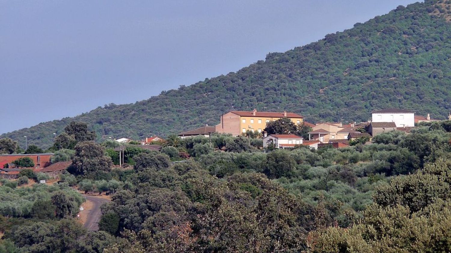 Almendral de la Cañada.