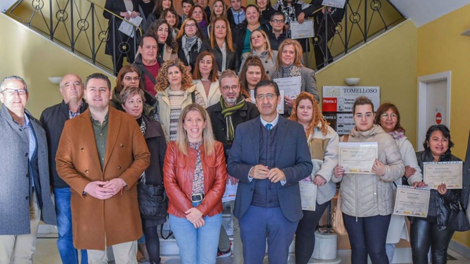 José Manuel Caballero en la entrega de títulos.