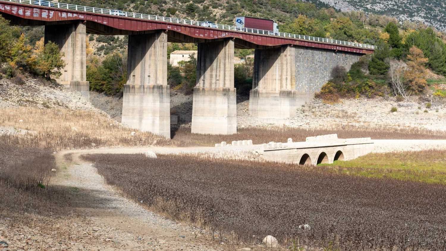 Este es el pacto del agua que quiere Castilla-La Mancha mientras siguen los  trasvases