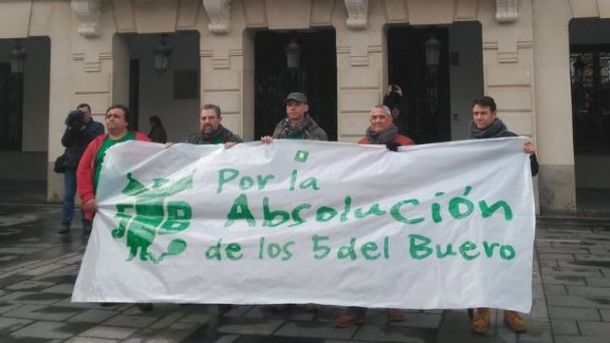 Los Cinco del Buero en la manifestación del 11 de febrero